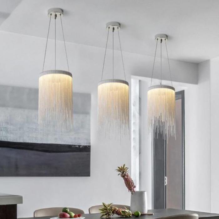 Daph Aluminum Chain Tassel Pendant Light